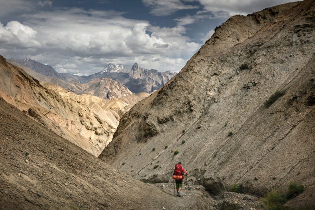 Chiling Canyon Crags