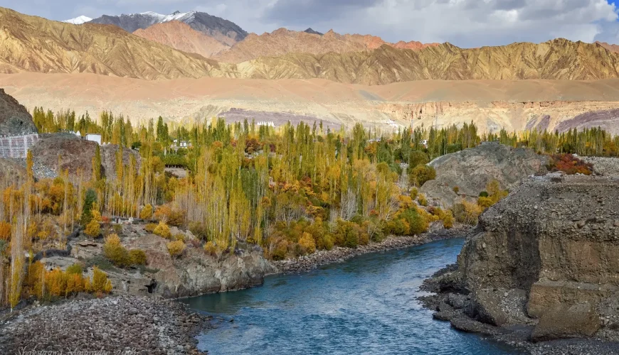 Trekking Outdoor Activities & Visiting Information Sham