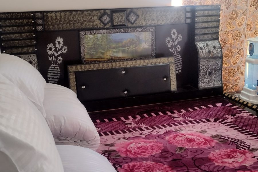 LHARI HOMESTAY
